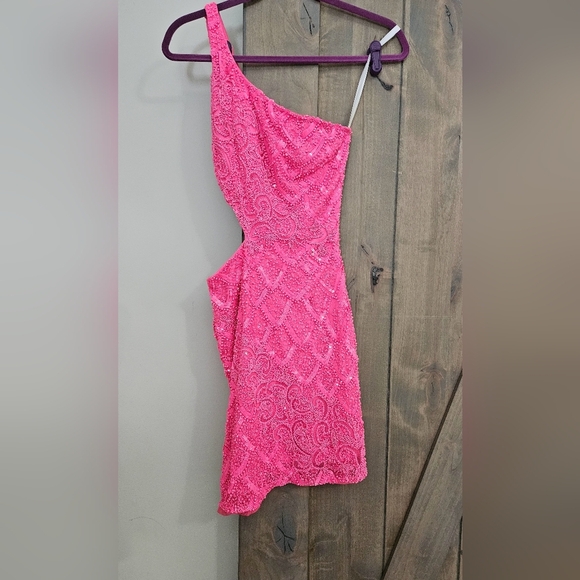 PRIMAVERA Couture One Shoulder Beaded Cocktail Dress In Neon Pink. Size 2 - Picture 9 of 15